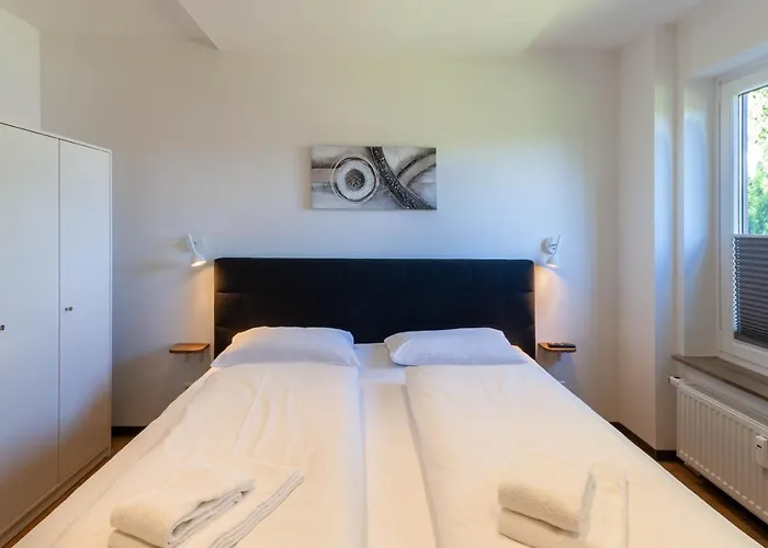 Bergsicht Mit Balkon